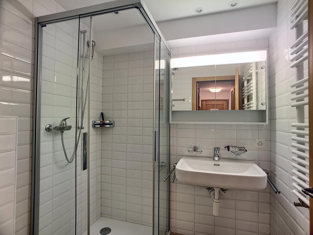 Apartments Roxes เวอร์บิเอร์ ภายนอก รูปภาพ